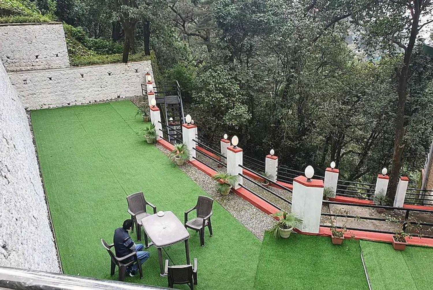 Aura Stays By Mm Hotel Mussoorie Exteriör bild